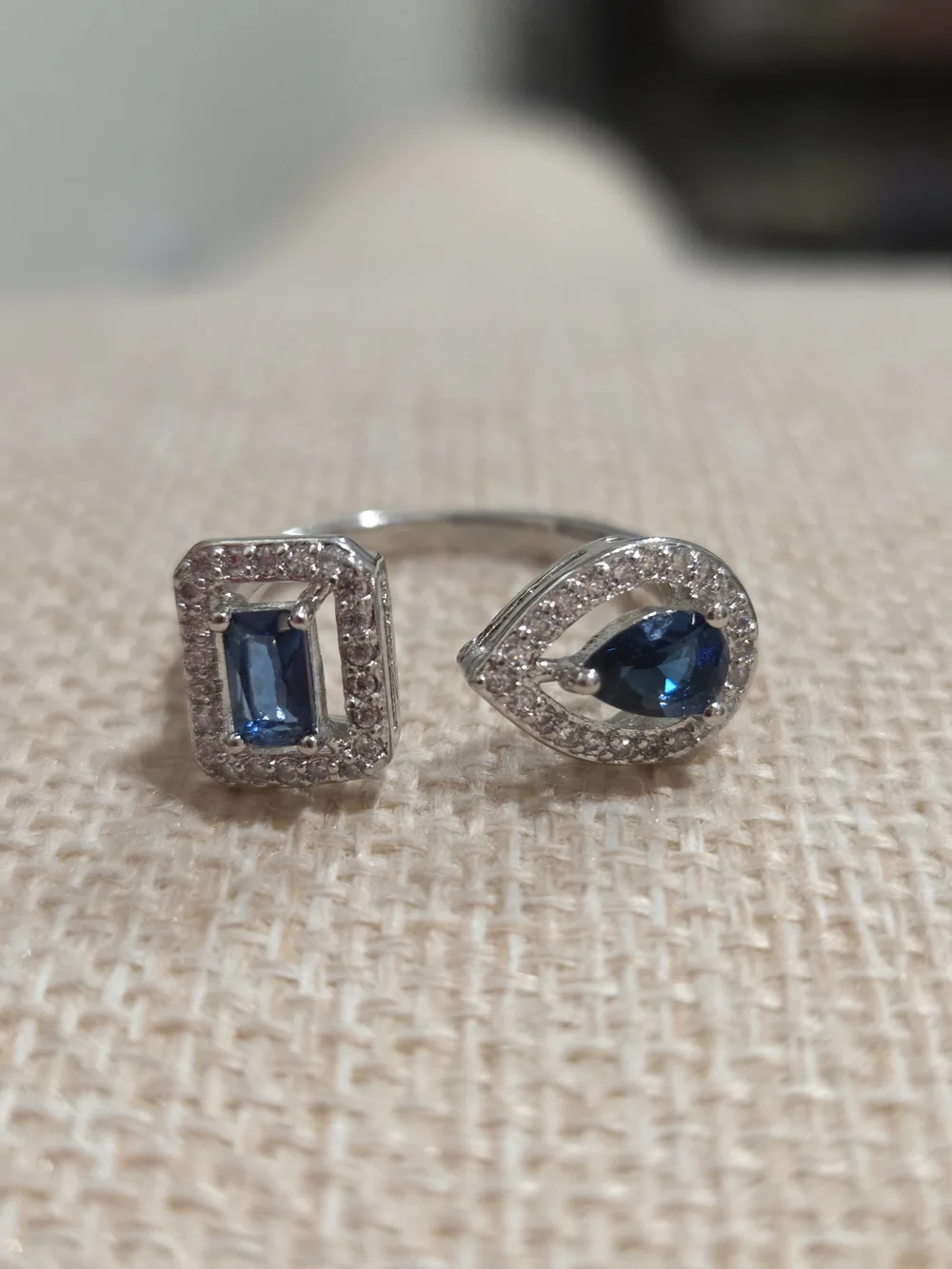 Sterling Silver Double-Head Blue Sapphire Halo Ring